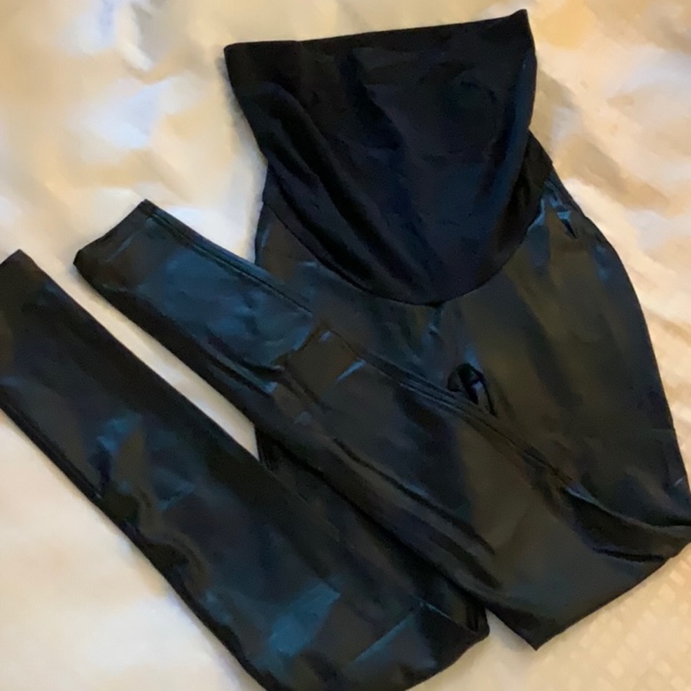 Spanx faux leather maternity leggings